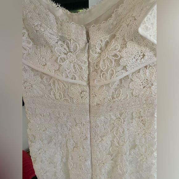 ALEXIS flowered embroidered off the shoulder jumpsuit in white size S - Picture 4 of 5